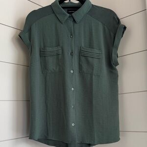 Fortune & Ivy Dallas Mixed Material Green Women's Button-Down Shirt